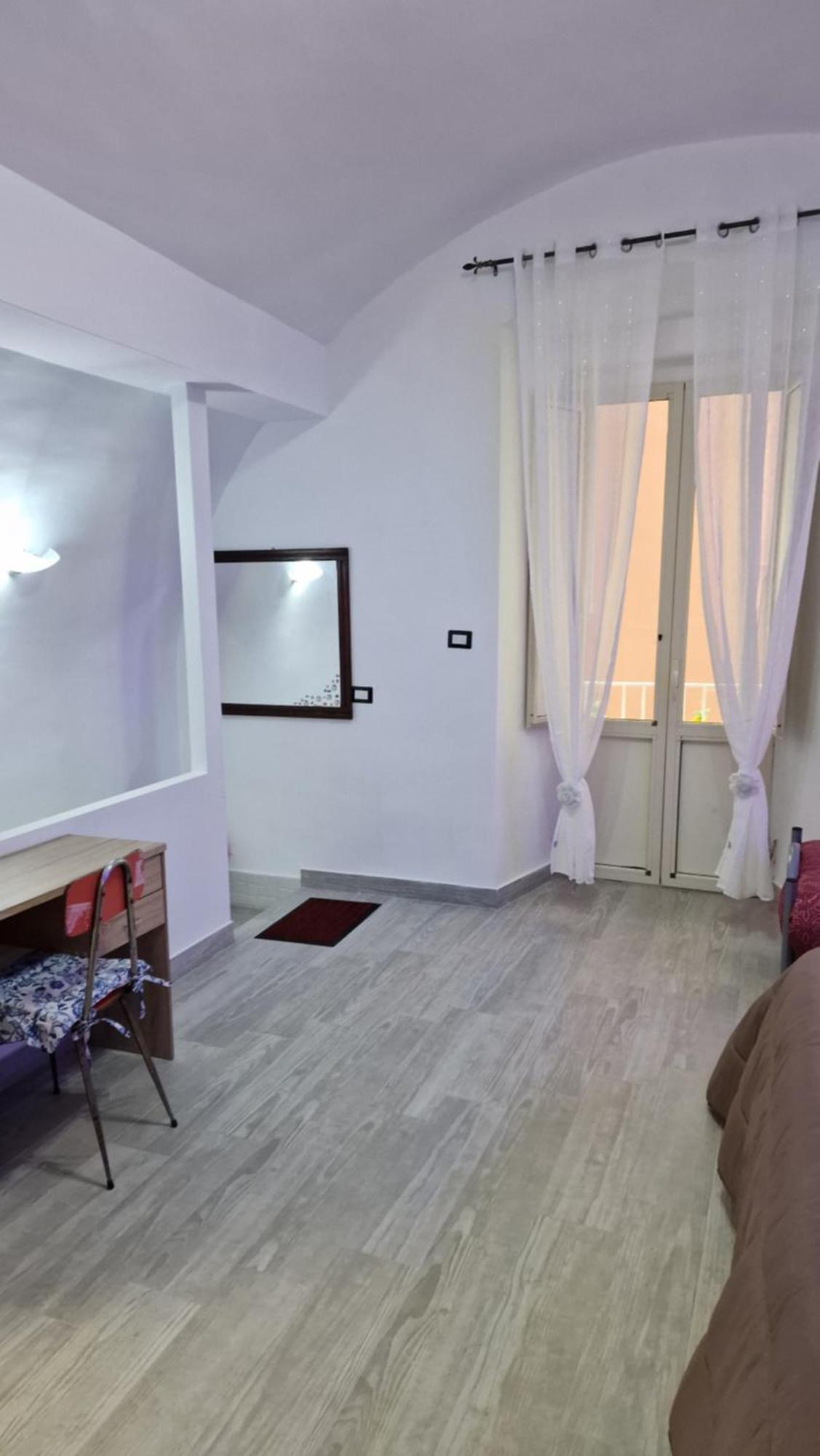 Appartamento Intero Casa Vacanze Espo Napoli Eksteriør billede