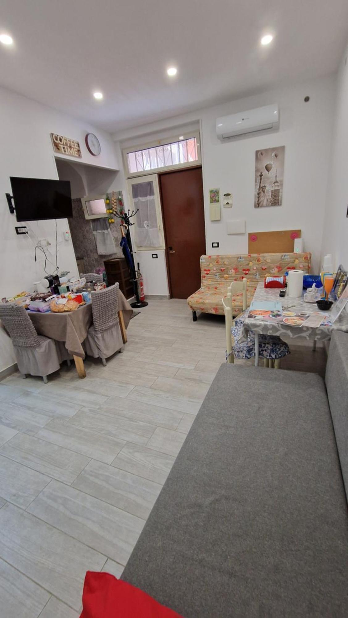 Appartamento Intero Casa Vacanze Espo Napoli Eksteriør billede