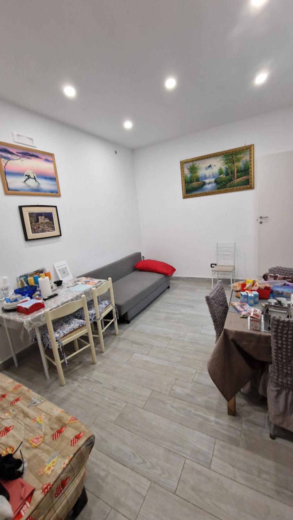 Appartamento Intero Casa Vacanze Espo Napoli Eksteriør billede